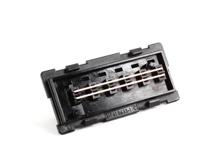 MERCEDES-BENZ S W221 Potenzialverteilerblock A0045468540