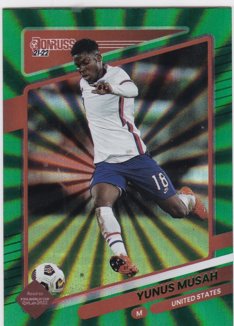 2021-22 Panini Donruss Road to Qatar Holo Green Laser Yunus Musah #161