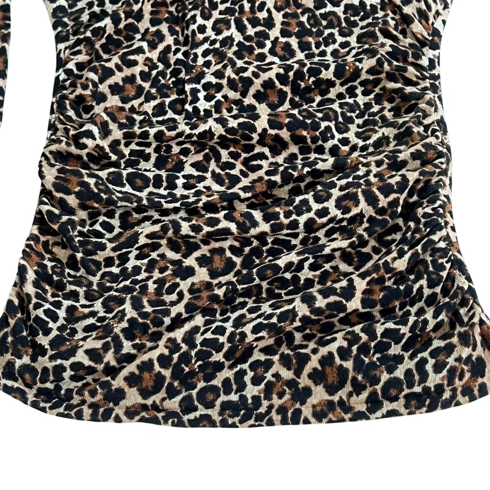 Suéter MODA International Cuello Alto Algodón PEQUEÑO S Estampado Animal Estilo Acanalado Foto 2 de 4