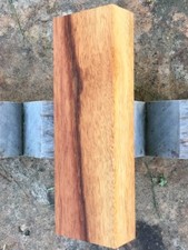 Goncalo alves W/Sap Jumbo Knife Block; 6.150 x 2.010 x 1.095 in.