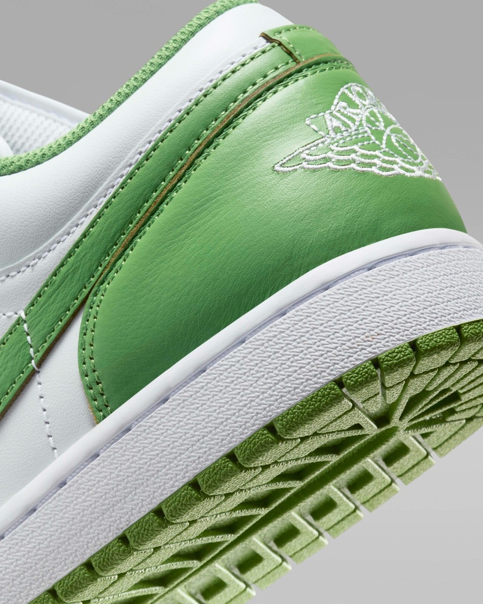 Nike Air Jordan 1 Low SE 