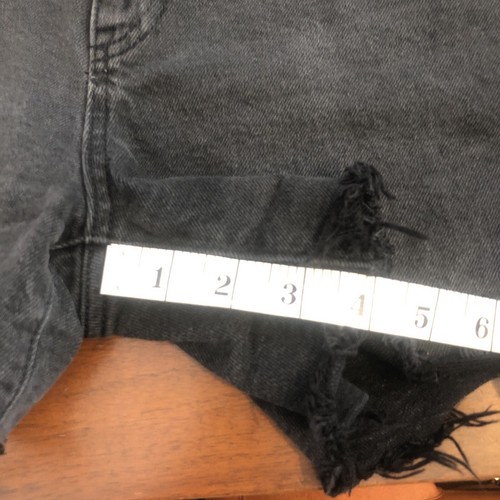 H&M black denim jean cuffed shorts size 4 Juniors 3” inseam - Picture 8 of 9