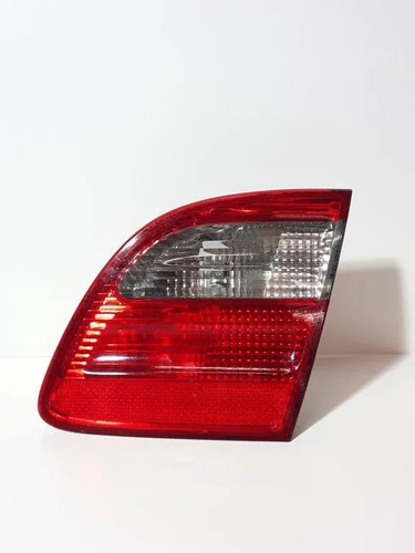MERCEDES-BENZ E W211 Heckklappenleuchte rechts A2118203064 3.00 Diesel 34042350