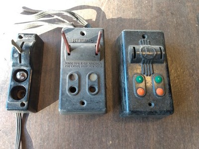 Vintage Lionel 1121C 022C Remote Control Train Controller Lot of 3   .T11