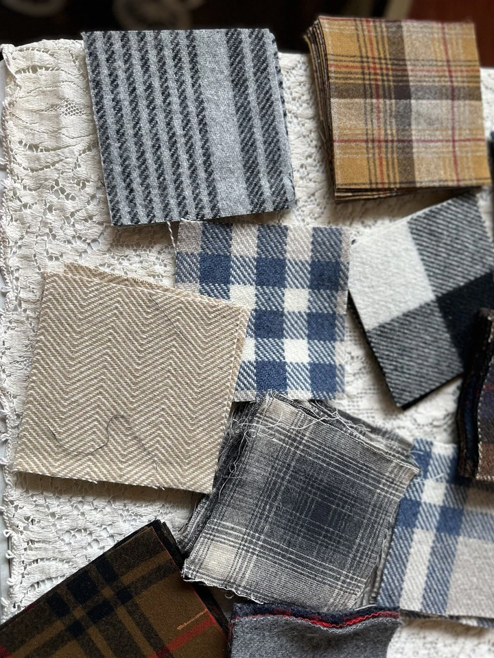 Paquete de dijes de lana ¡LOTE 84 cuadrados! Surtido CUADROS-CHEQUES-RAYAS-ESPIGA 5 pulgadas Foto 2 de 4