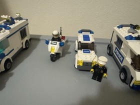 LEGO CITY Police Headquarters 7744 Complete Set Vehicles Minifigures included 