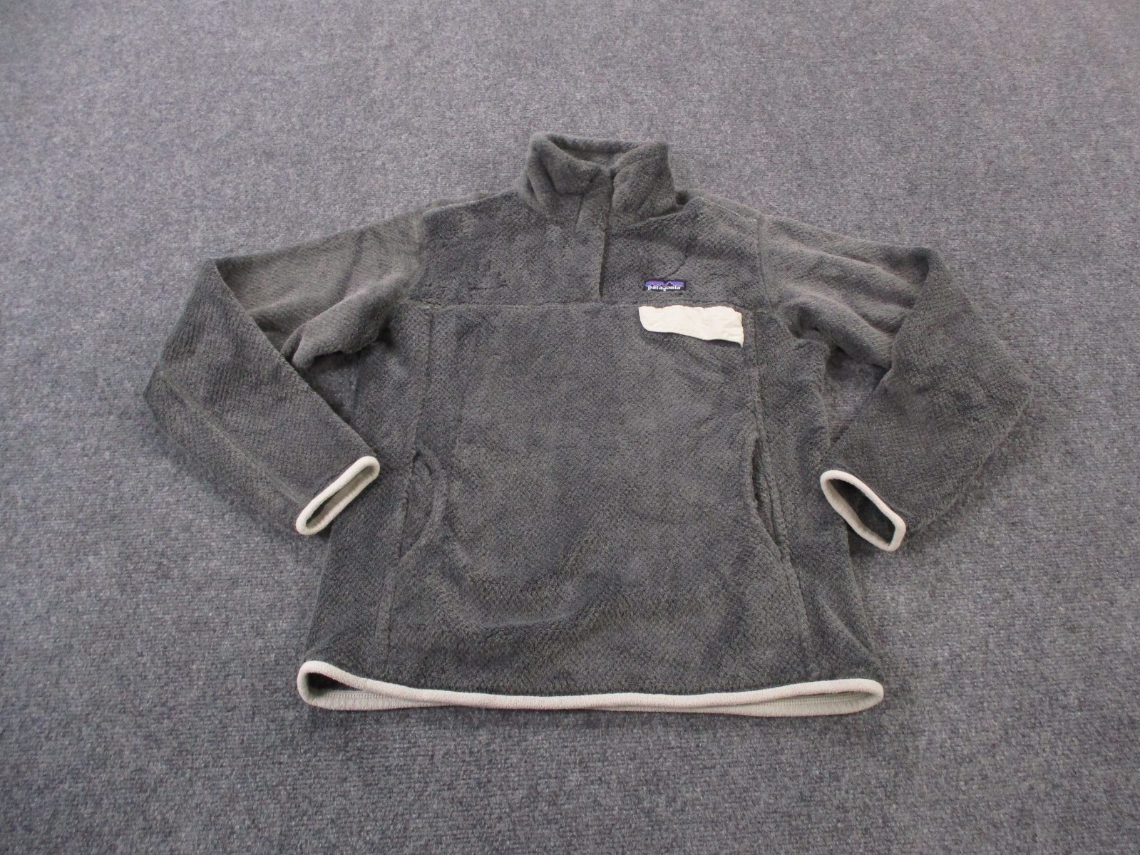 Patagonia Jacket Womens M Gray Snap T Fleece Fuzzy Sweater Outdoors Camping