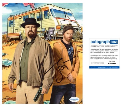 JESSE TYLER FERGUSON SIGNED MODERN FAMILY 8x10 PHOTO - ACOA COA