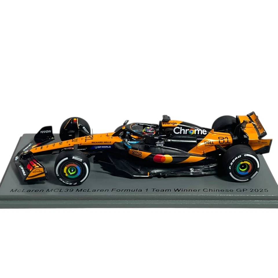 Modellino F1 Spark 1/43 McLaren MCL39 Winner Chinese GP 2025 #81 O. Piastri - Immagine 3 di 4