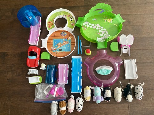 HUGE LOT OF ZHU ZHU PETS AND ACCESSORIES - CARS, TUNNELS WHEELS