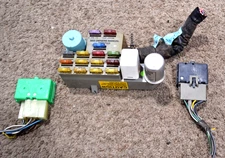 1981-1989 DODGE RAM RAMCHARGER INTERIOR FUSE RELAY BOX BLOCK RELAY AUTHENTIC