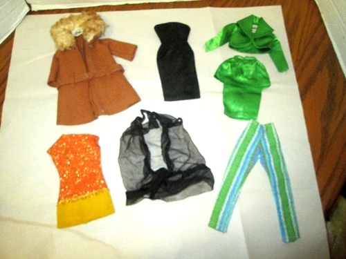 Lot Of Vintage 1960’s Barbie Clothes *Nice