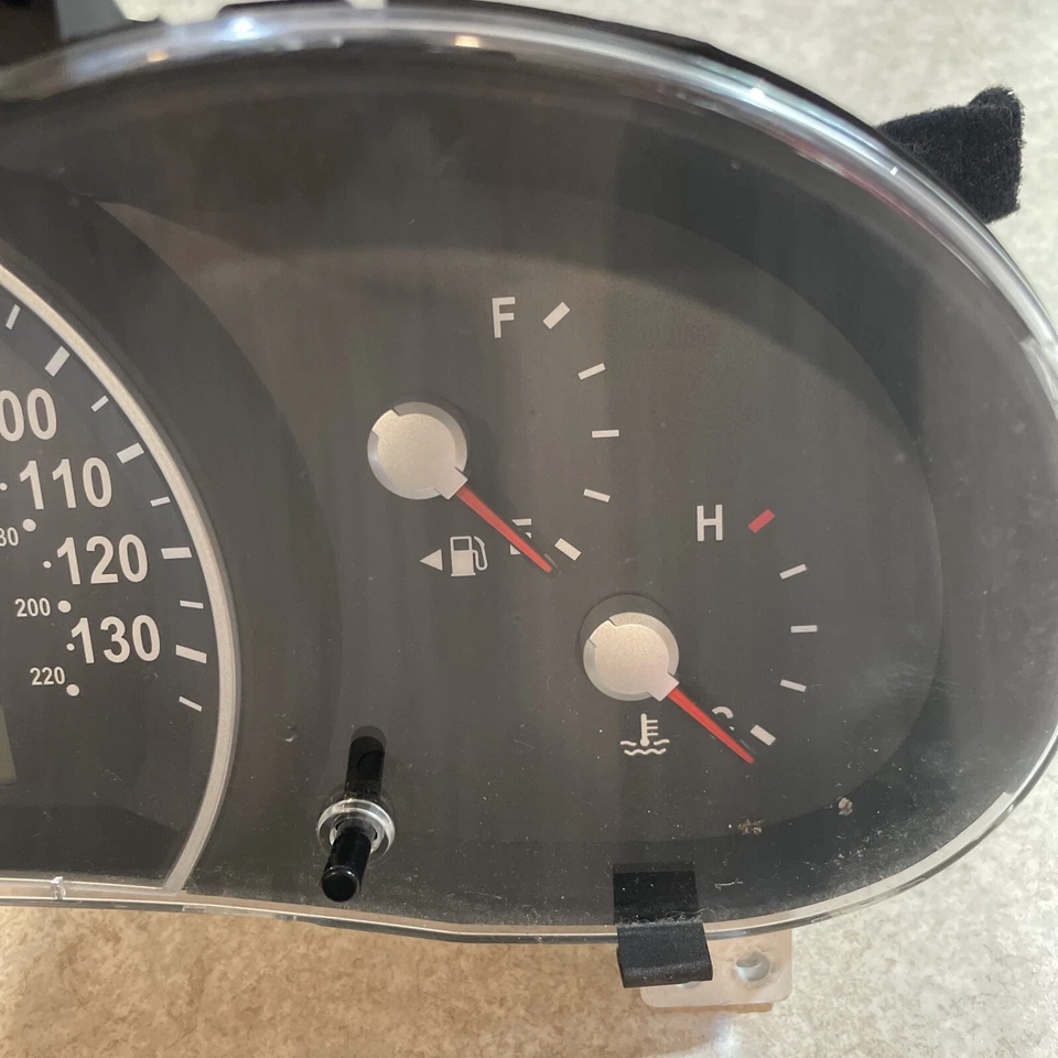 Cuadro de instrumentos velocímetro minivan Kia Sedona 2008 2011 94001-4D327 Foto 3 de 4