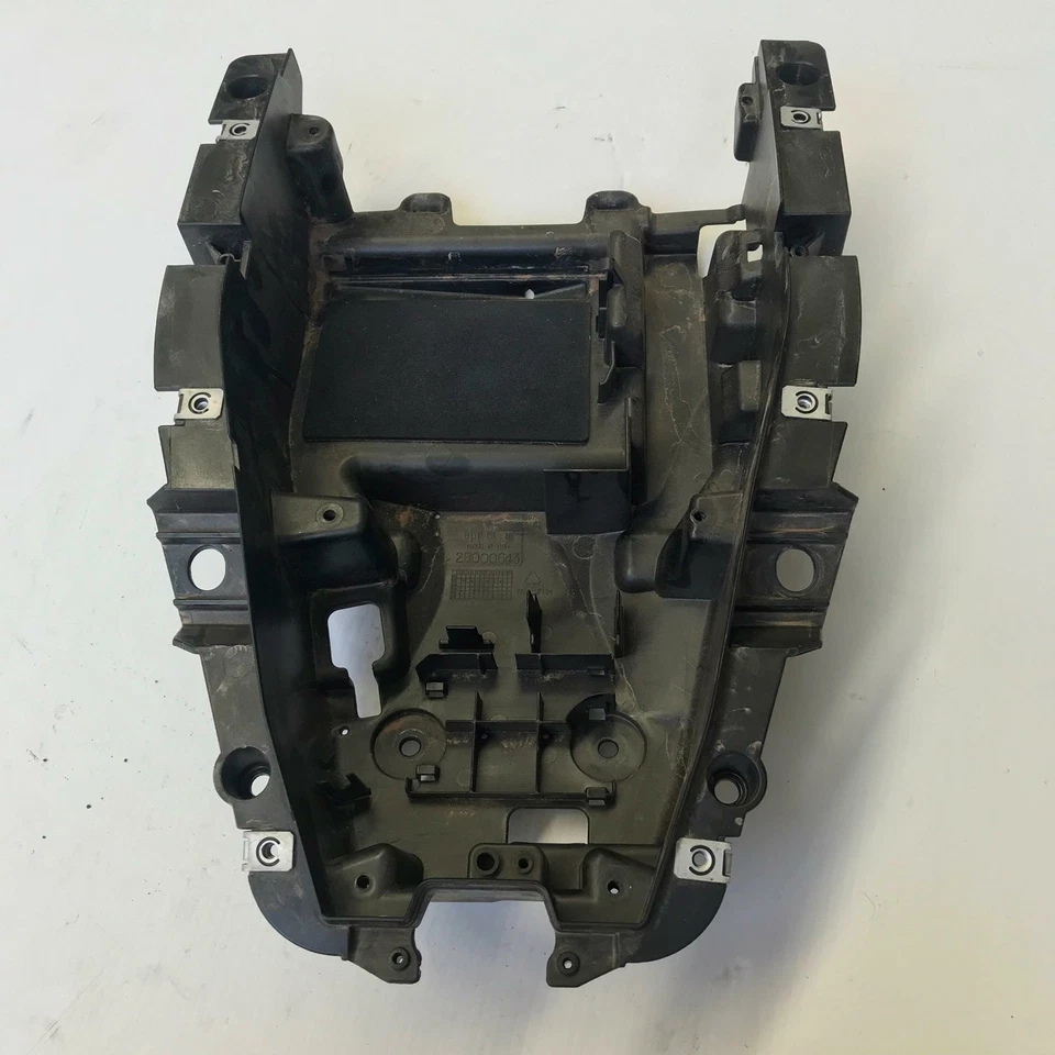 Guardabarros trasero trasero bajo asiento bandeja Aprilia Caponord 1200 2015 Foto 3 de 4