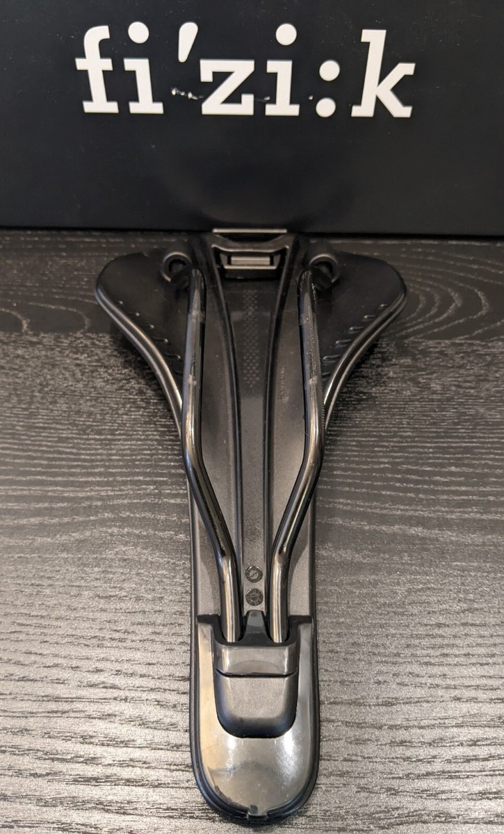 Fizik Antares R5 Versus Evo Saddle - Regular Size | eBay Fizik Antares R5 Versus Evo Saddle - Regular Size | eBay