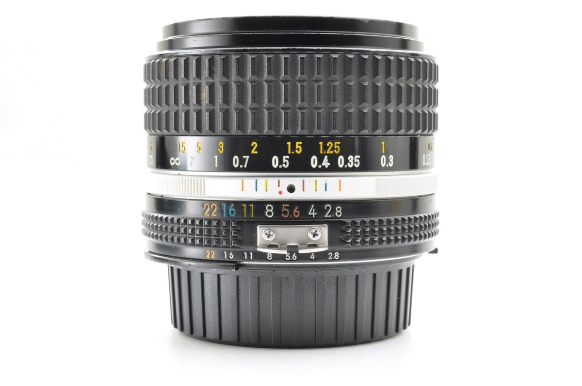 SIC Nikon Ai-S Nikkor 28mm f2.8 Near MINT MF Wide Angle Lens