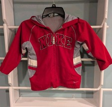 Boy's Nike Full Zip Hooded Windbreaker Jacket Size 5 Red