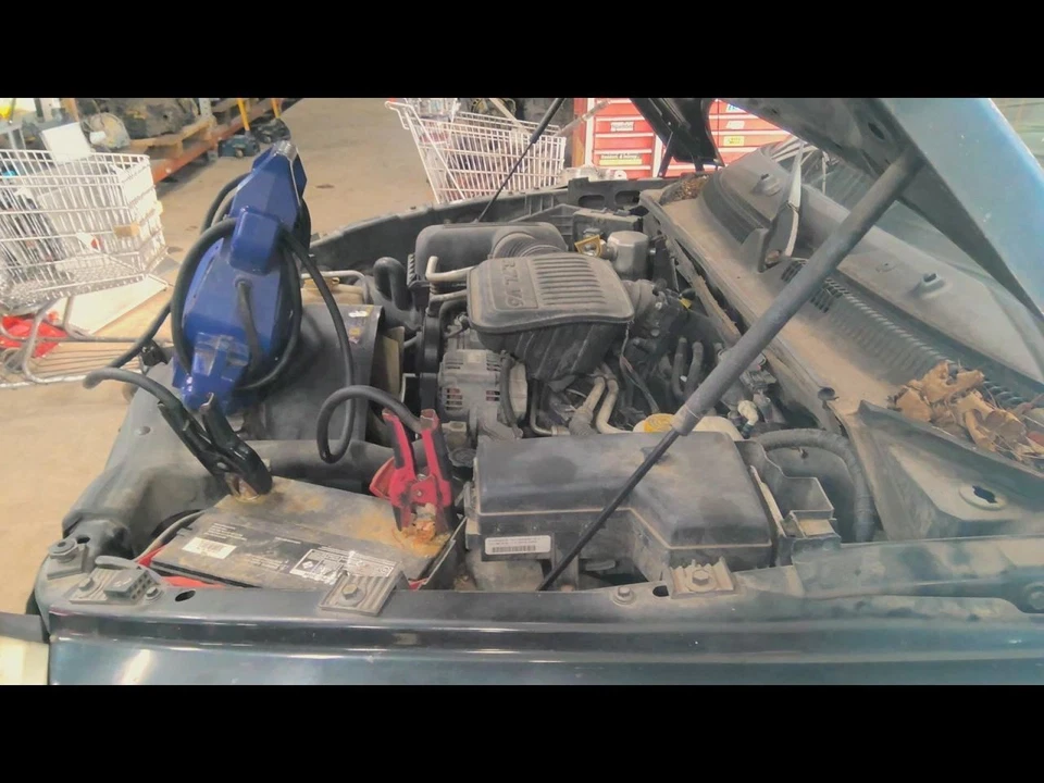 Radiator Standard Cooling Fits 05-11 DAKOTA 705028 Foto 3 de 4