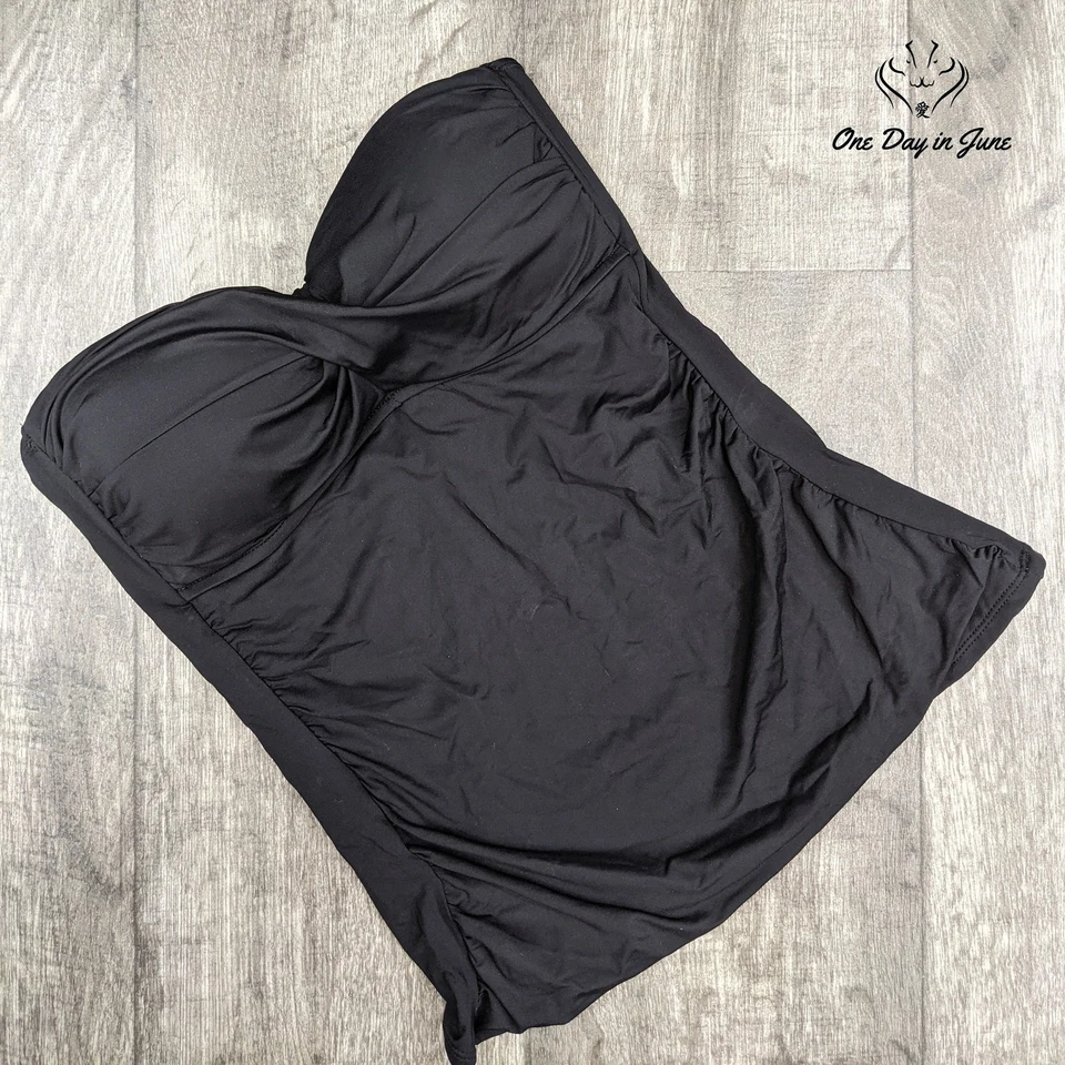 Traje de baño Anne Cole bandeaukini delantero torcido talla M Foto 3 de 4