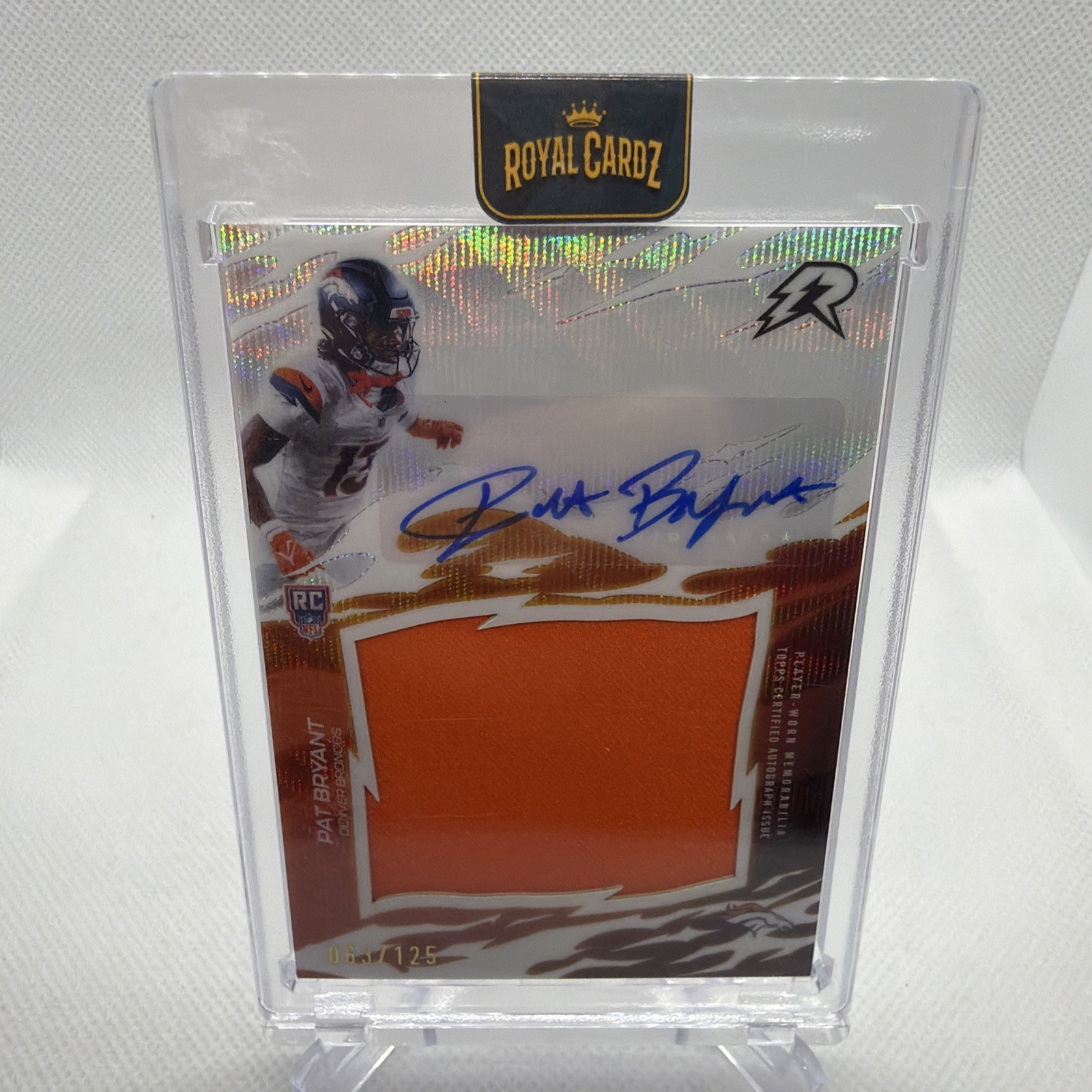 2025 Topps Resurgence RPA Pat Bryant Rookie Relic Signatures /125 White Surge