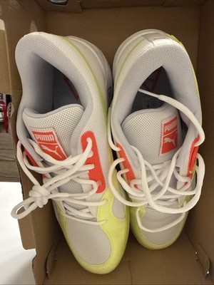 PUMA TRCBLAZE COURT GLOW YELLOW AND WHITE 377400-01 Size 11.1/2  New-Broken Box