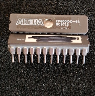 EP600IDC-45  || ALTERA  || Ceramic-DIP24 used .wie neu|| EPLD UV-EPROM  || 1 pcs