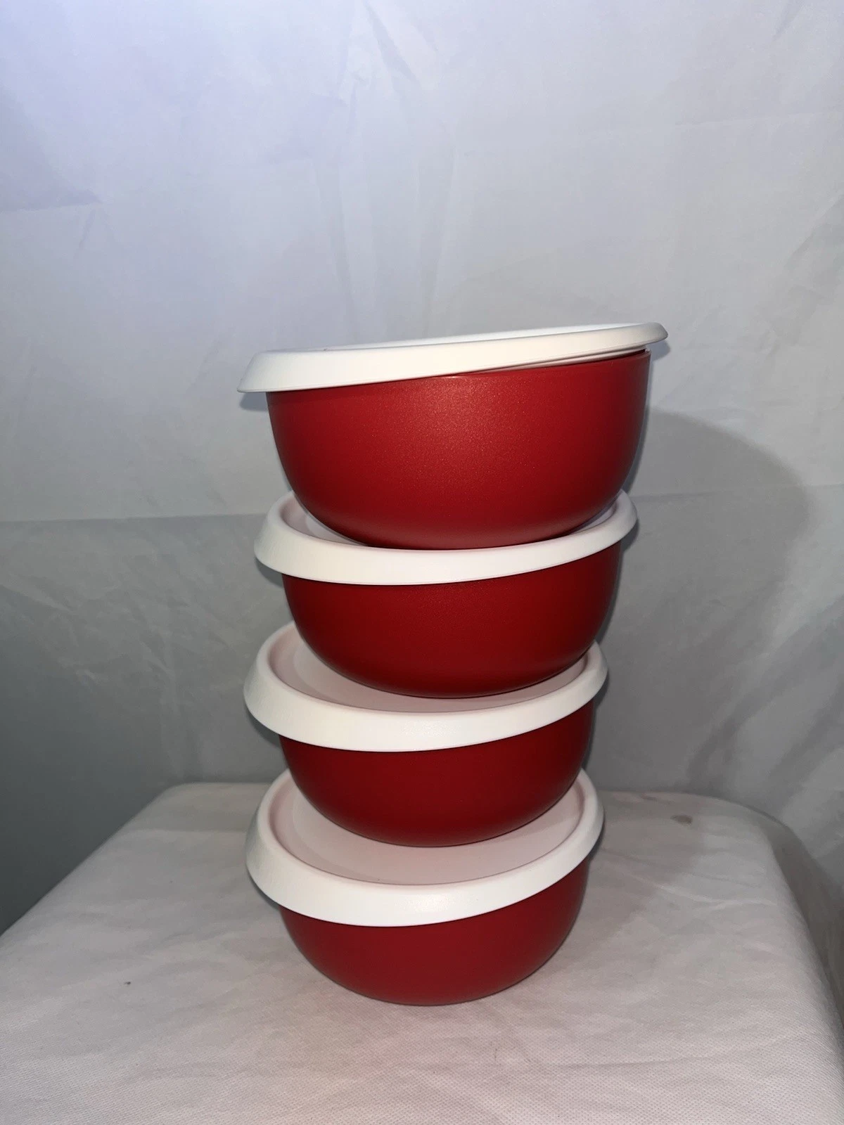 Tupperware Bowl Set of 4 Mixing Prep Storage Bowls New