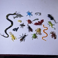 Vintage Creepy Crawlers Insects Bugs Rubber / Plastic 80  s 90  s 2000  s Lot Of 19