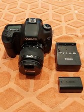 Canon EOS 7D DSLR Camera with 18-55mm Lens Battery Charger