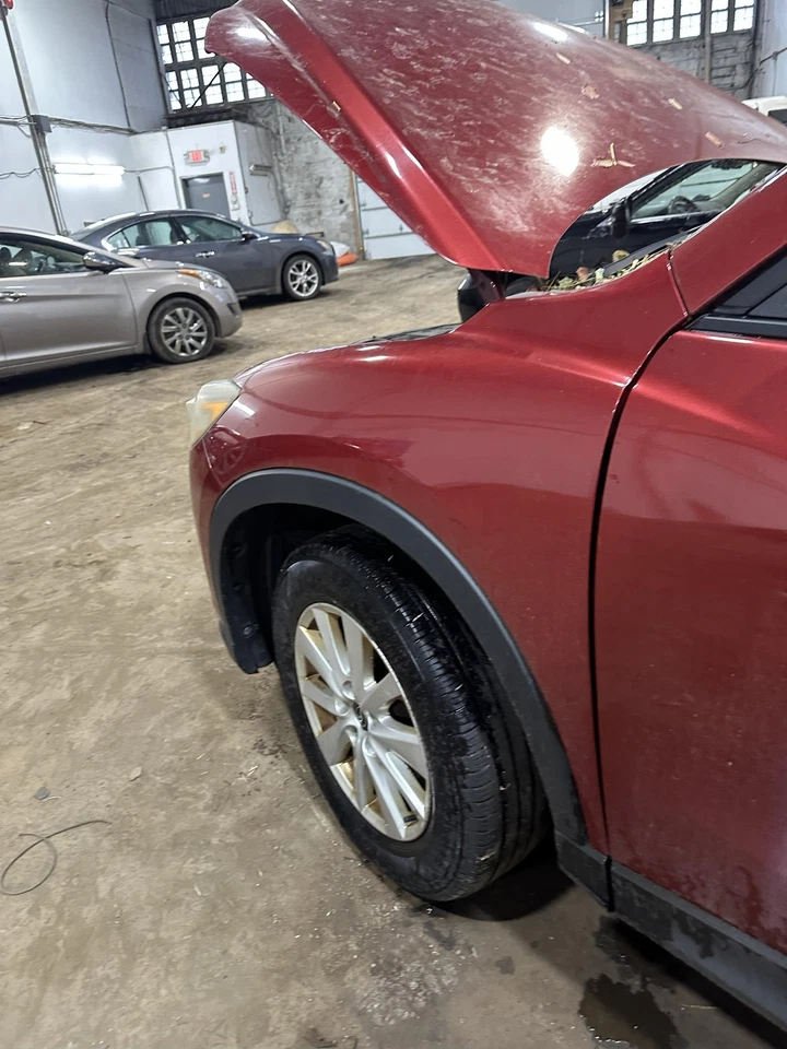 Used Front Left Fender fits: 2013 Mazda CX-5 wheel lip moulding Front Left Grade Foto 3 de 4