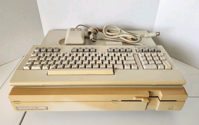 Vintage Commodore 128D Computer w/ Keyboard & Mouse POWERS ON TESTED WORKING