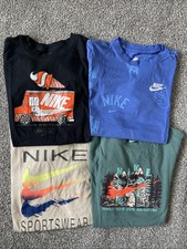 Nike Boys Graphic Tee Shirt Bundle Set S 