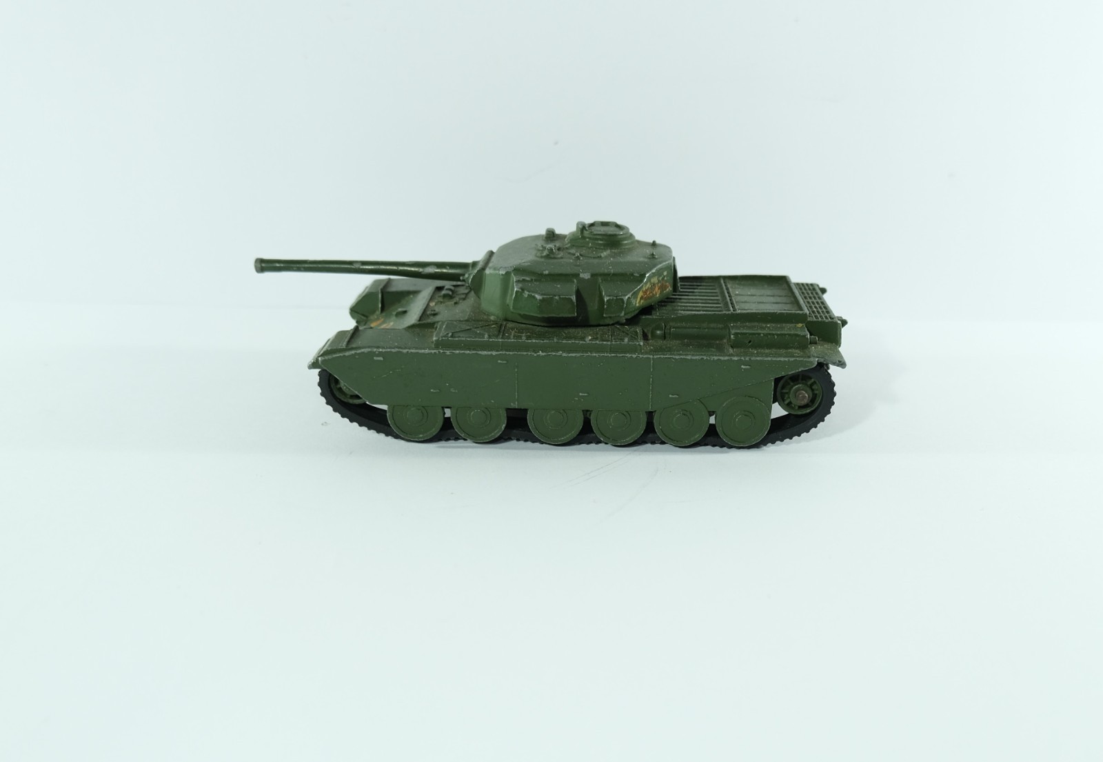 Dinky 651, Centurion Tank - Free Price Guide & Review