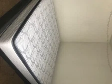 King Size Mattress with Box Springs - Serta Perfect Sleeper Limited Edition