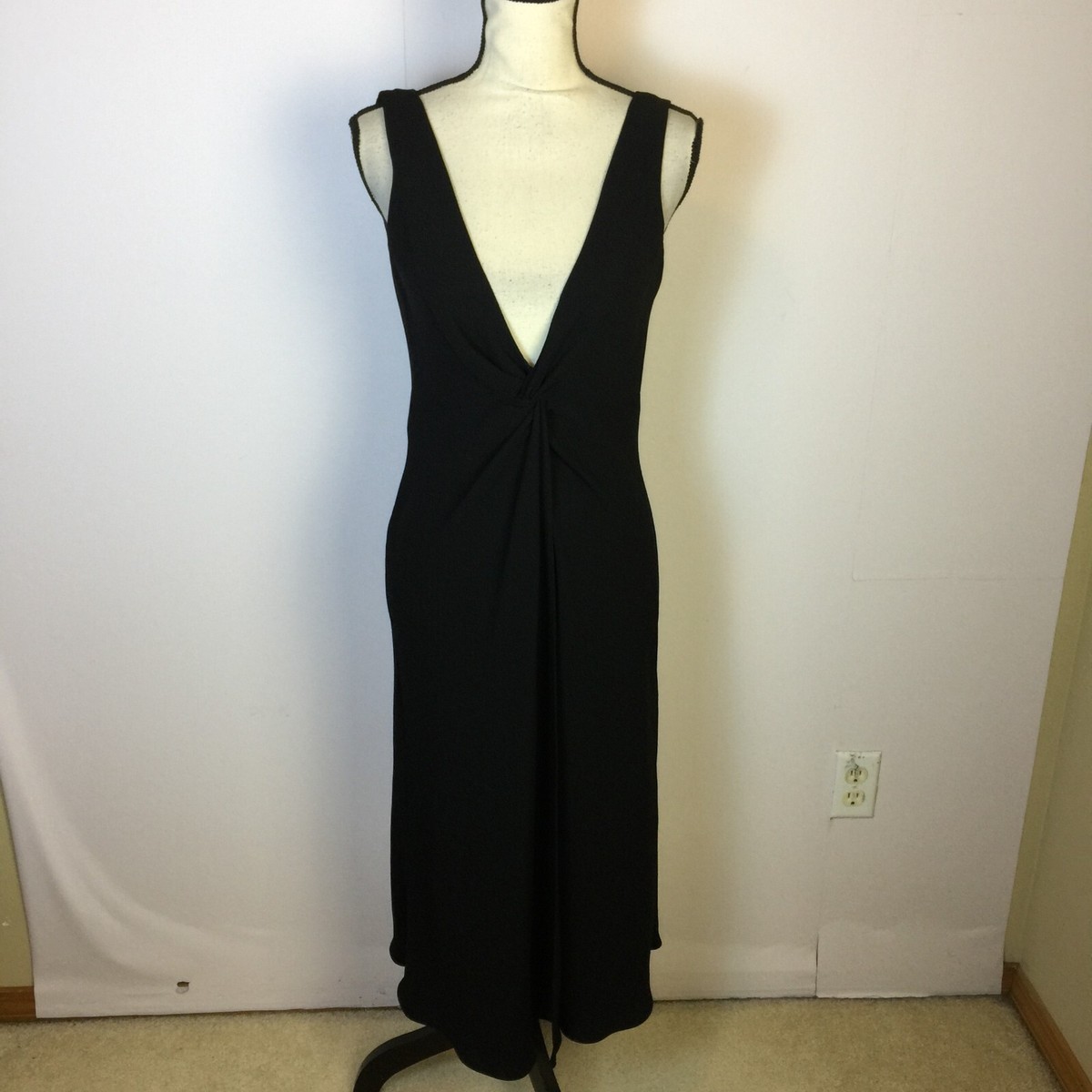 Shelly Twist Front Maxi Dress Shelly Twist Front Maxi Dress