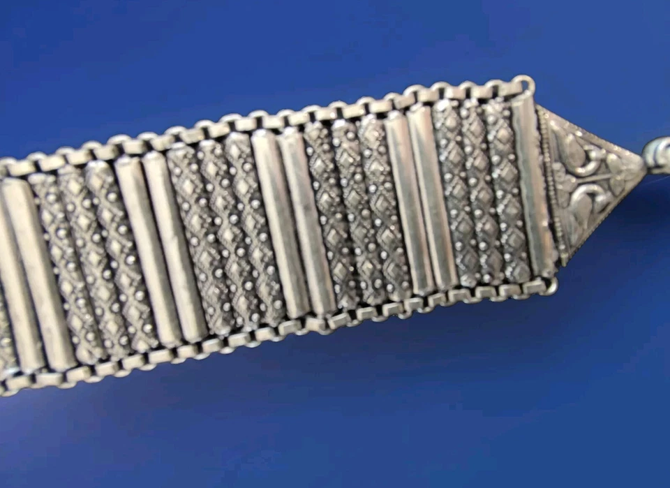 Bracciale India Rajasthan Banjara in argento fine XIX secolo. Mai usato - Immagine 3 di 4