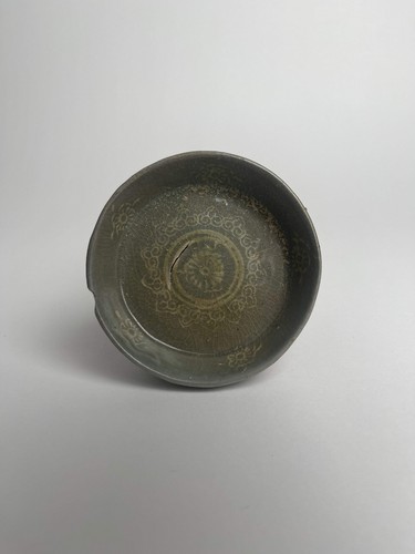 Goryeo Korean Slip Inlaid Celadon Brush Washer - Picture 2 of 8