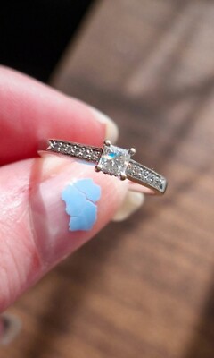 White Gold Carat Engagement Beaverbrooks Dimond Ring With