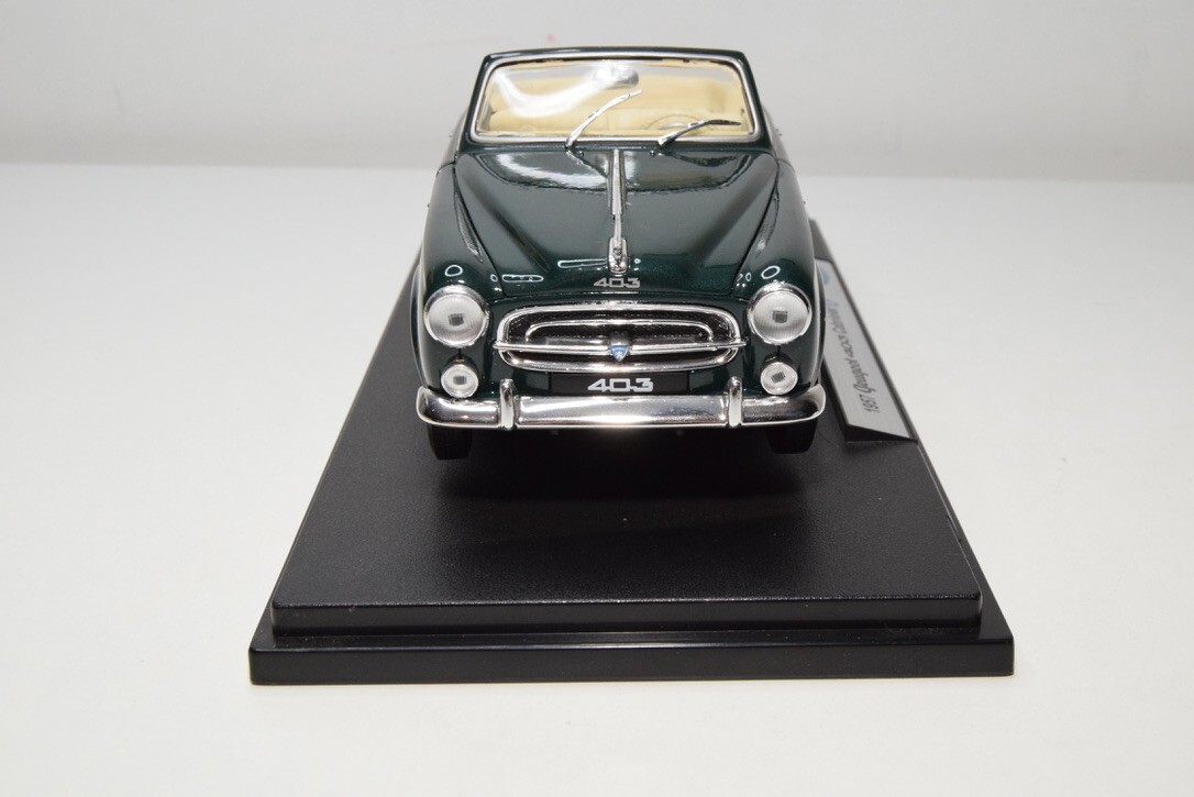 Jupe Avant 1/18 Pour Peugeot 403 Cabriolet 1957 - Modèle Welly - Occasion Bon état