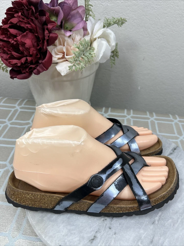 Betula by Birkenstock Mia Glossy Silver Straps Sandals Women’s Size EU 38 US 7 M - Image 4 of 4