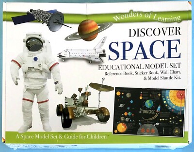 DISCOVER SPACE EDUCATIONAL MODEL SHUTTLE SET, WALL CHART, REF. BOOK, STICKER BK