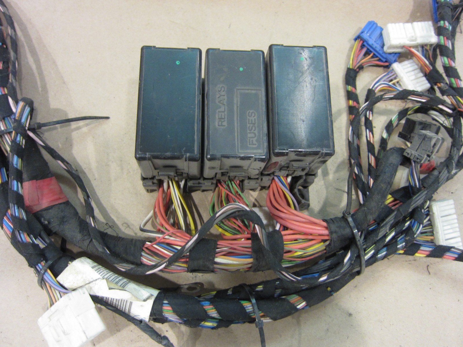 Ferrari 360 LH Rear Tunnel Connection Cables  Part# 188899