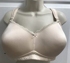 La Leche League Sz 40 D Ivory Nursing Wireless Maternity Bra Style 4197