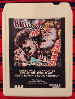 Hall & Oates Live at the Apollo 8 track 1985