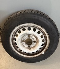 Kompletträder, neue Winterreifen auf gebrauchten Stahlfelgen für Smart ForFour