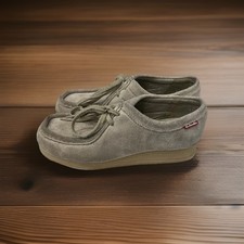 Women  s Clarks Originals WALLABEE 6.5M Sand Suede Crepe Sole Shoes M 15260