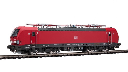 KM1 109301 | E-Lok VECTRON BR 193 302 DB Cargo verkehrsrot Spur 1 | Condition: Neu