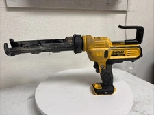 DEWALT DCE560 20V Cordless Variable Speed Adhesive Caulk Gun *TESTED* bare tool