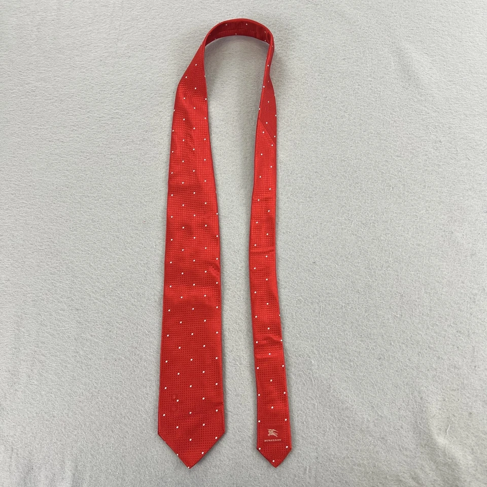 Corbata Burberry London para hombre roja seda lunares patrón formal clásico Foto 3 de 4