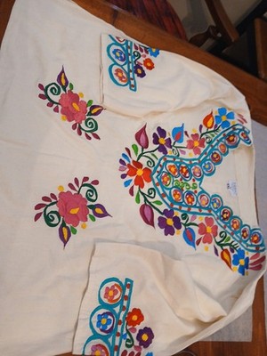 Solei 2x embroidered  ladies top